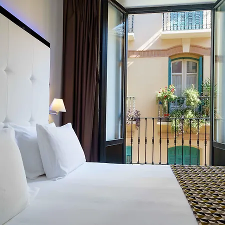 Exe Museos Hotel 3*