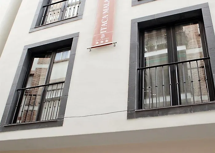 מלון Dorma Museos 3*