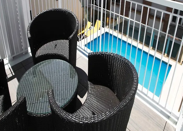 إكس مالاغا موسيوس فندق