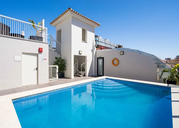 إكس مالاغا موسيوس 3* مالقة