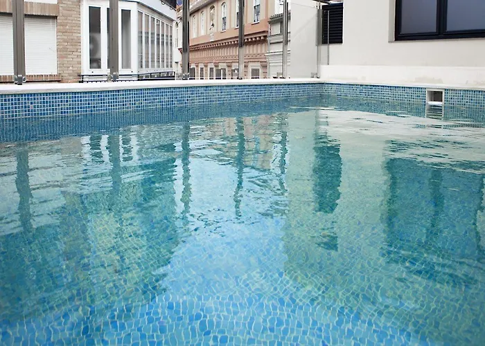 إكس مالاغا موسيوس فندق 3*