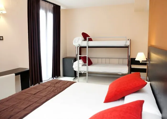 فندق إكس مالاغا موسيوس 3*