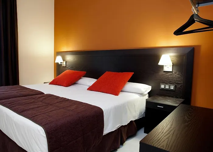 فندق إكس مالاغا موسيوس