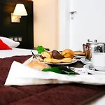 Exe Museos Hotel 3*
