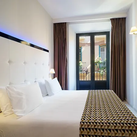 Dorma Museos 3* مالقة
