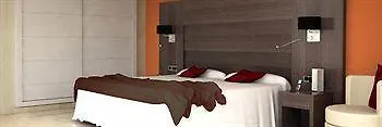 Hotel Exe Museos 3*