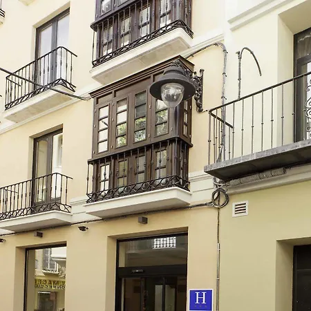 马拉加埃克博物馆酒店 3*